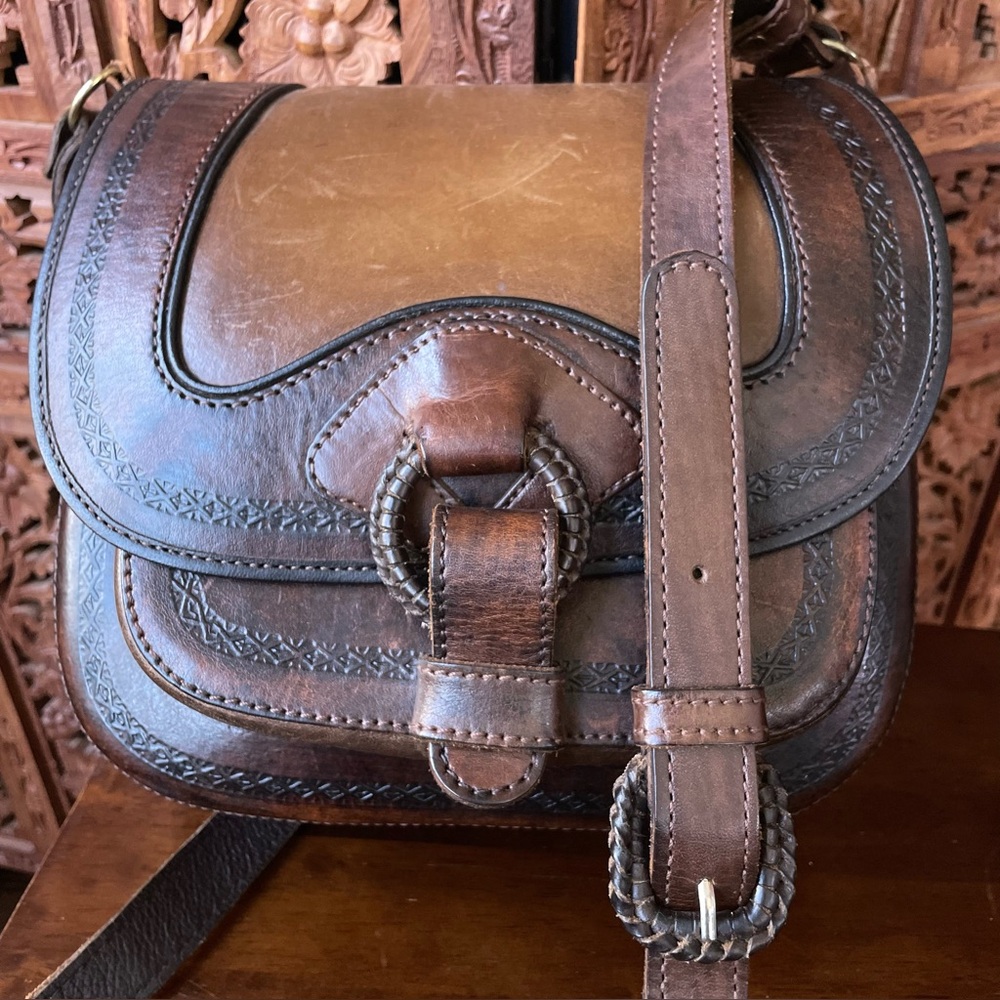 Vintage Leather Western Tooled Crossbody Saddle Bag